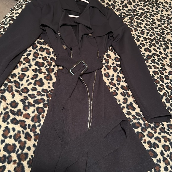 Black Fashion Nova Buckle Trench Coat - Picture 2 of 4